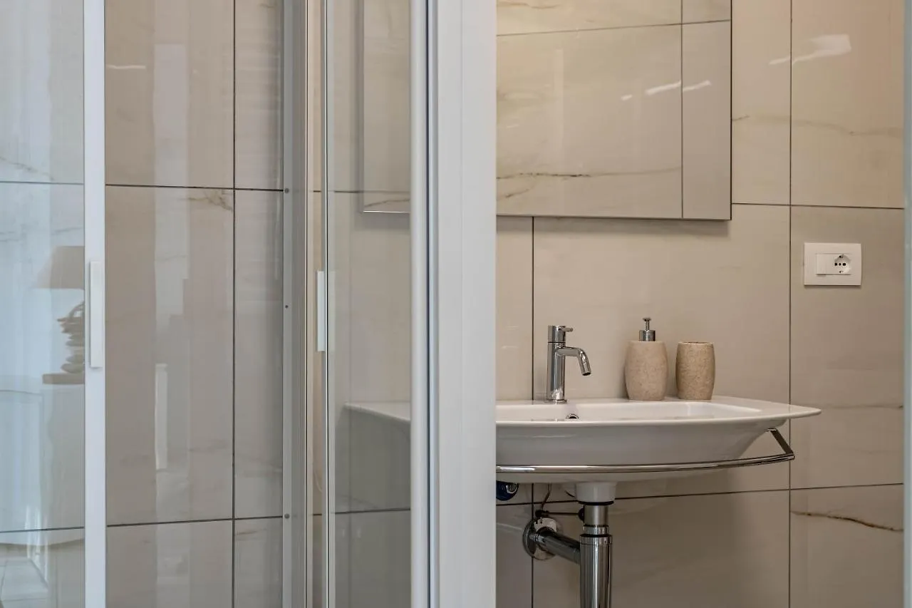 Апартаменты H11 Luxury 12B Porto - Piscina - Jacuzzi Санто-Стефано-аль-Мар